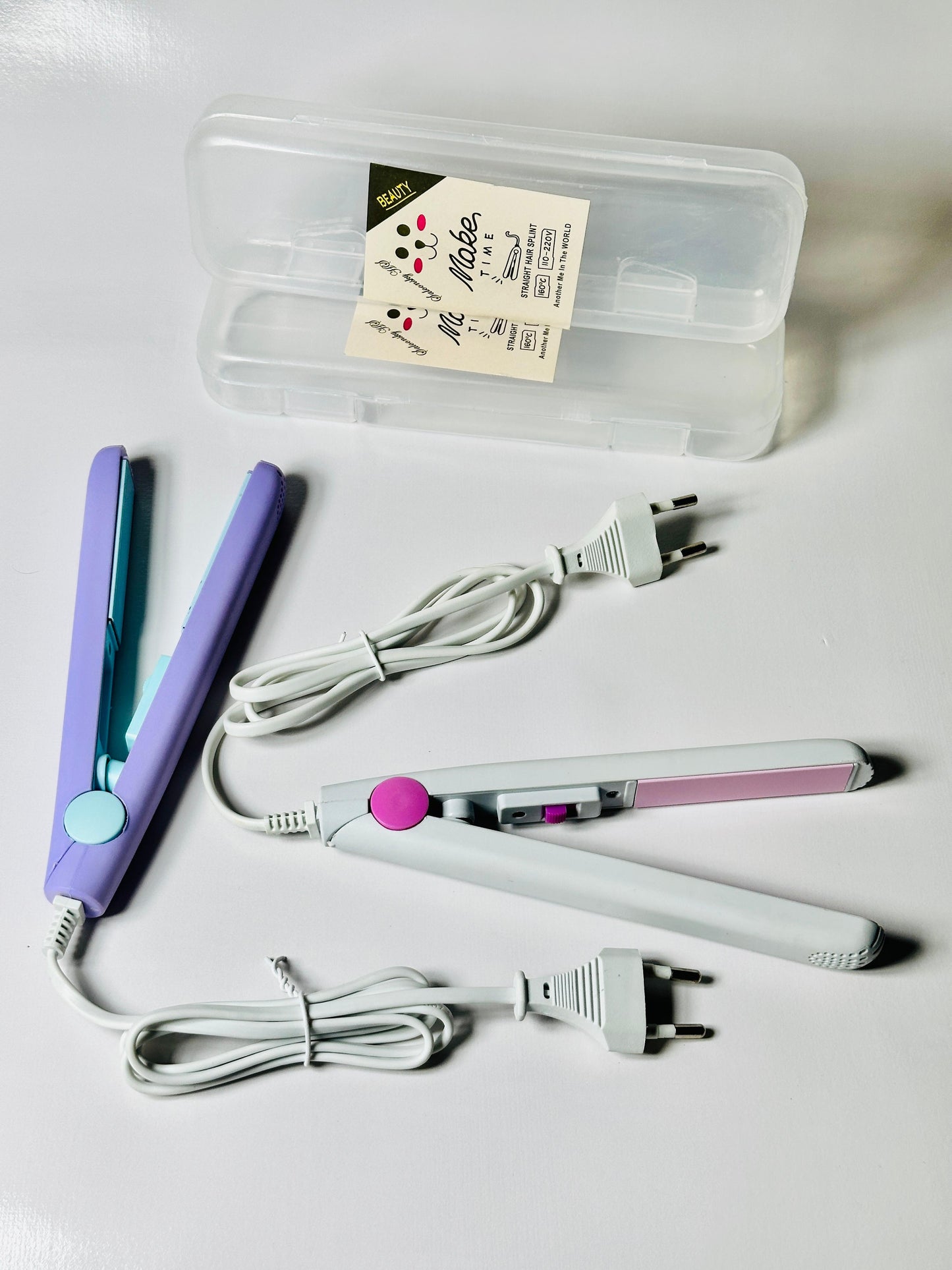 Mini Electronic Hair Straightener